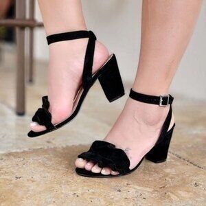 Women's Black Ruffle Ankle Strap Chunky High Heels‎ Sandals